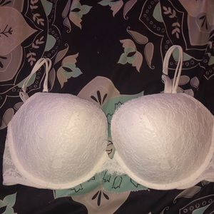 Victoria’s Secret Bra 36DDD